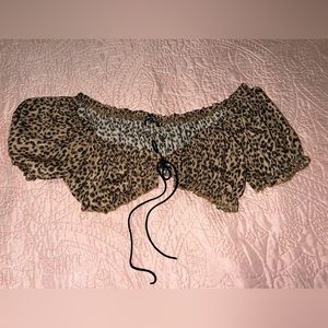 SHEIN Adjustable Crop Top. Size XS/US 2